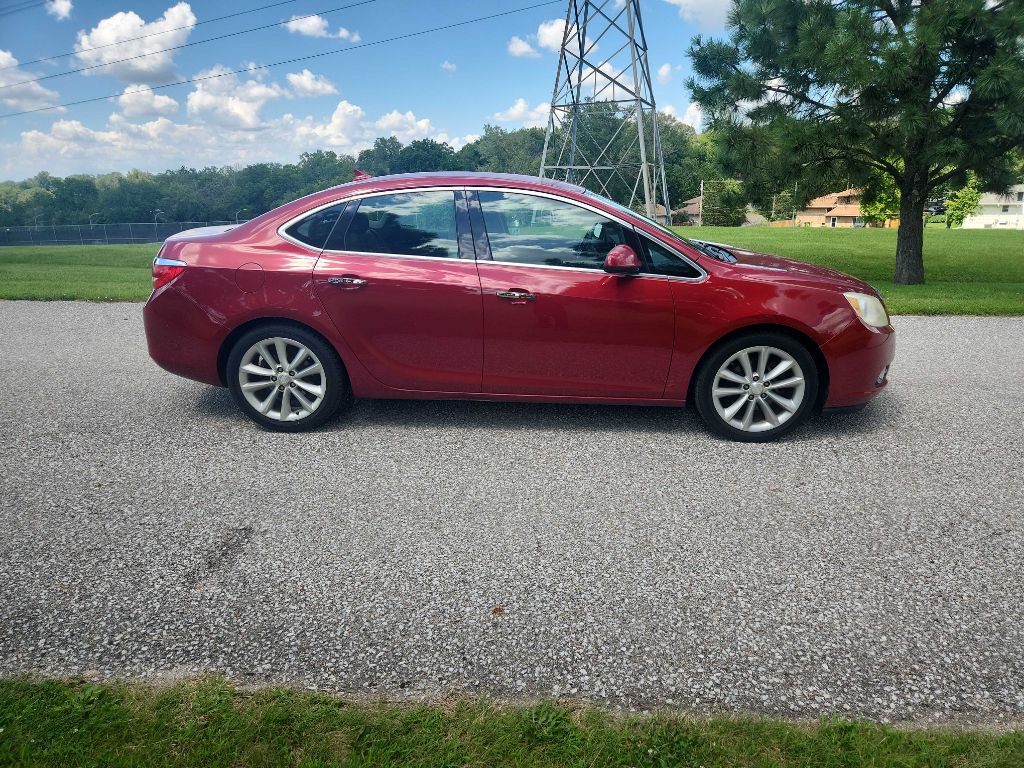 2012 Buick Verano Image 4