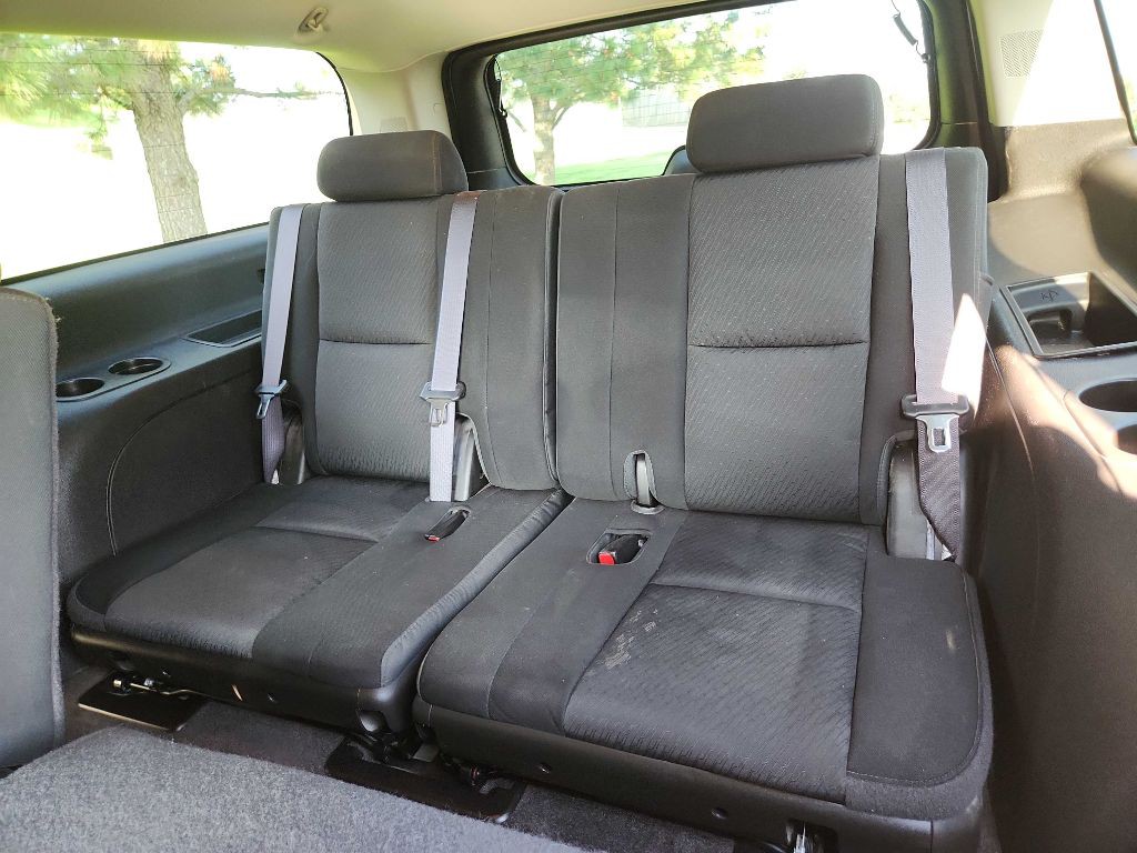 2013 Chevrolet Suburban Image 15