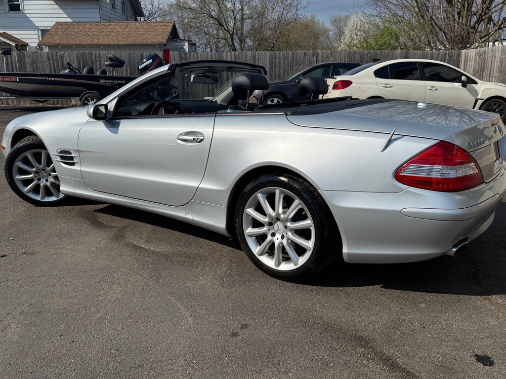 2007 Mercedes-Benz SL-Class Image 5