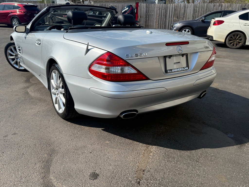 2007 Mercedes-Benz SL-Class Image 6