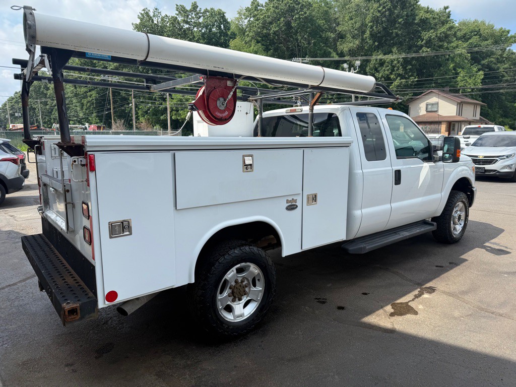 2015 Ford F-350 Image 6
