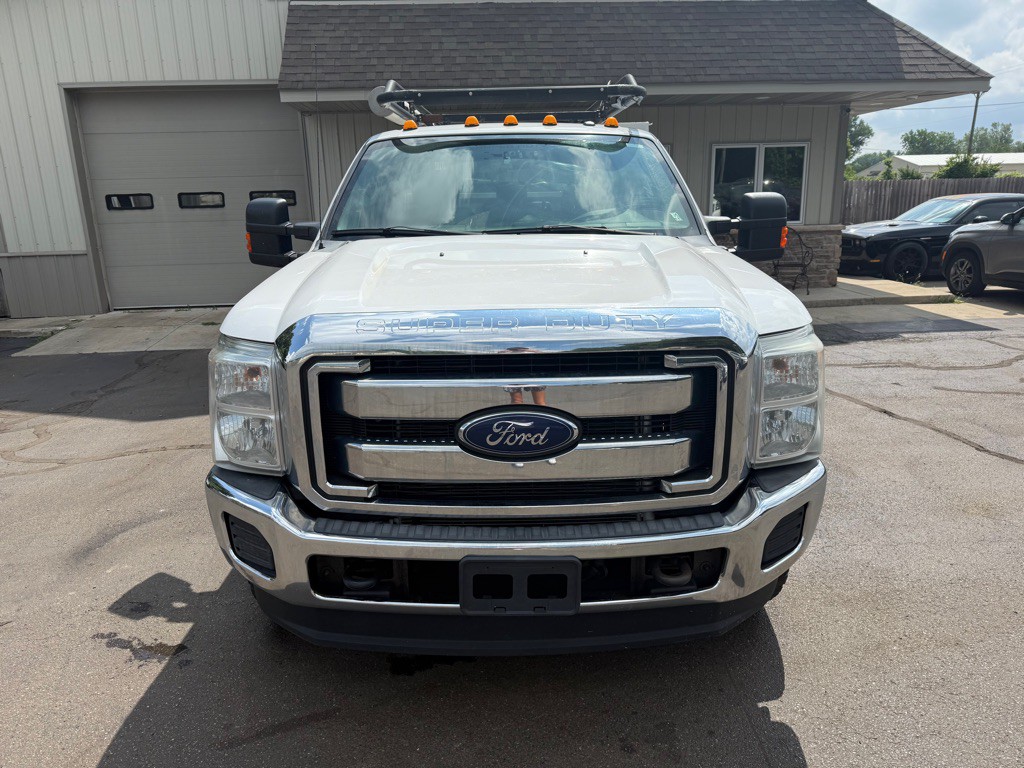 2015 Ford F-350 Image 8