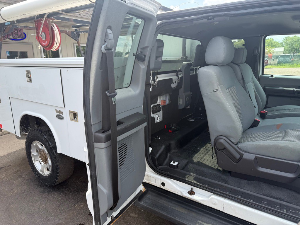 2015 Ford F-350 Image 13