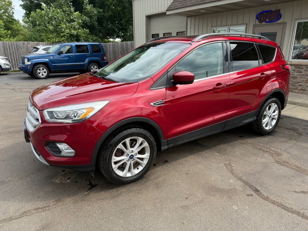2018 Ford Escape Image 2