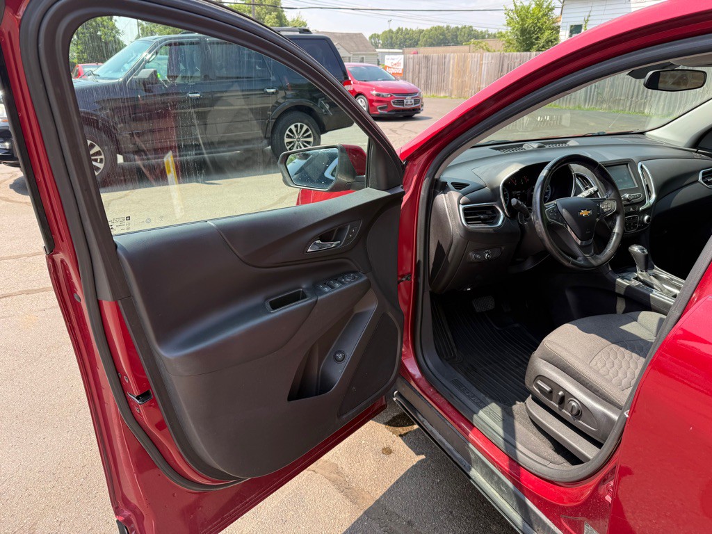 2018 Chevrolet Equinox Image 8