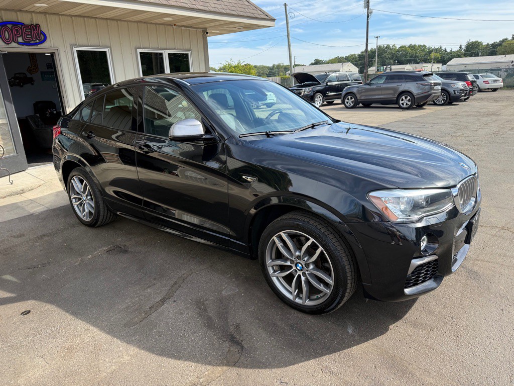 2017 BMW X4 Image 7