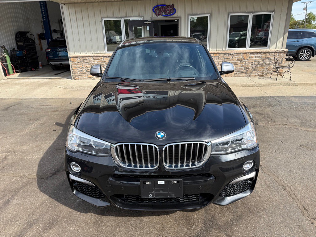 2017 BMW X4 Image 9
