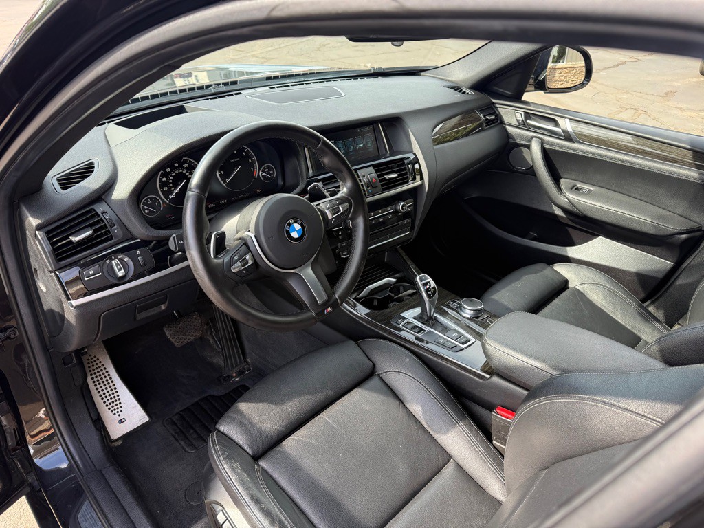 2017 BMW X4 Image 11
