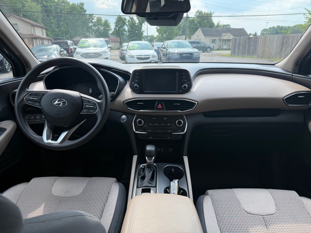 2020 Hyundai Santa Fe Image 16