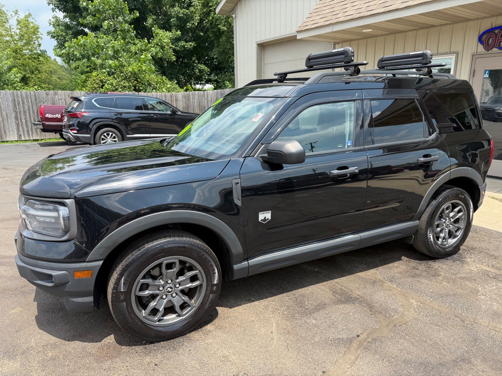 2021 Ford Bronco Image 2