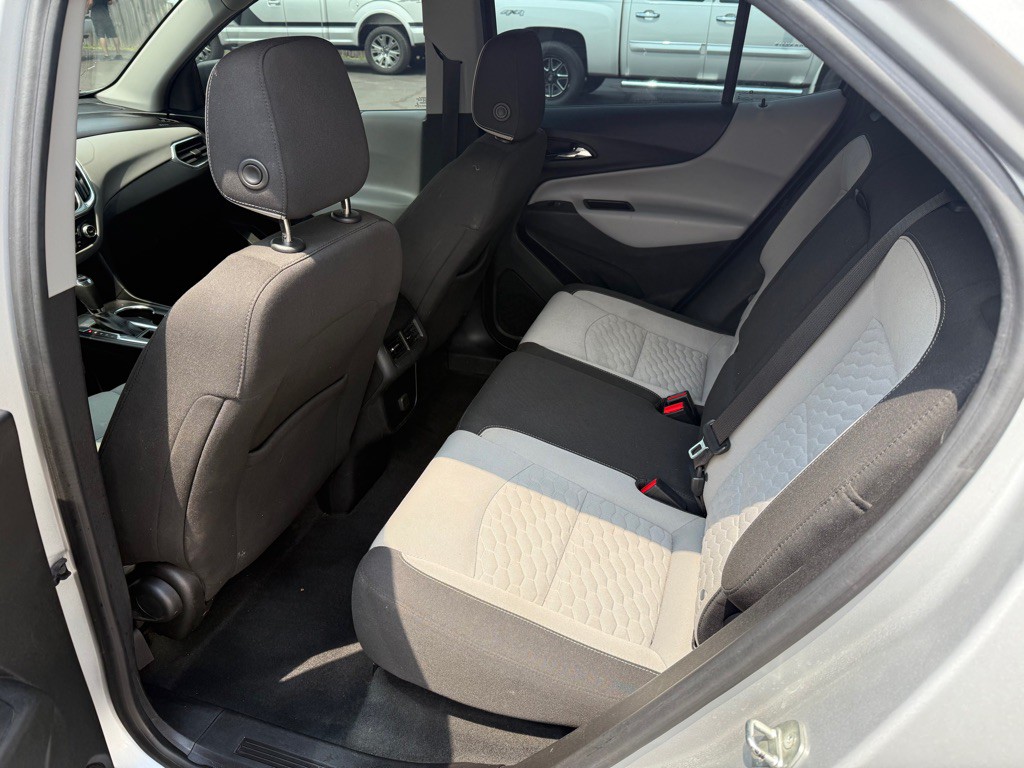 2018 Chevrolet Equinox Image 12