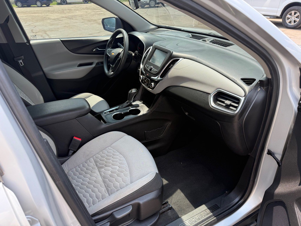 2018 Chevrolet Equinox Image 16