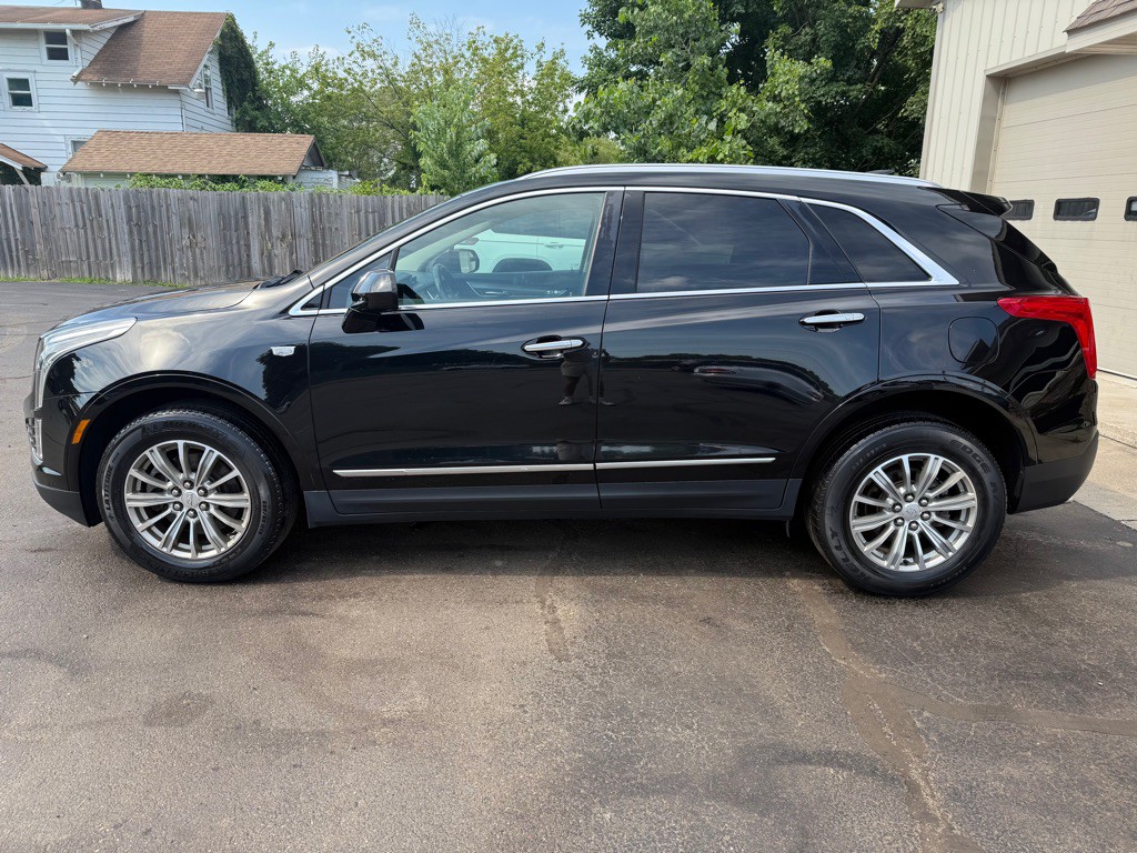 2018 Cadillac XT5 Image 2