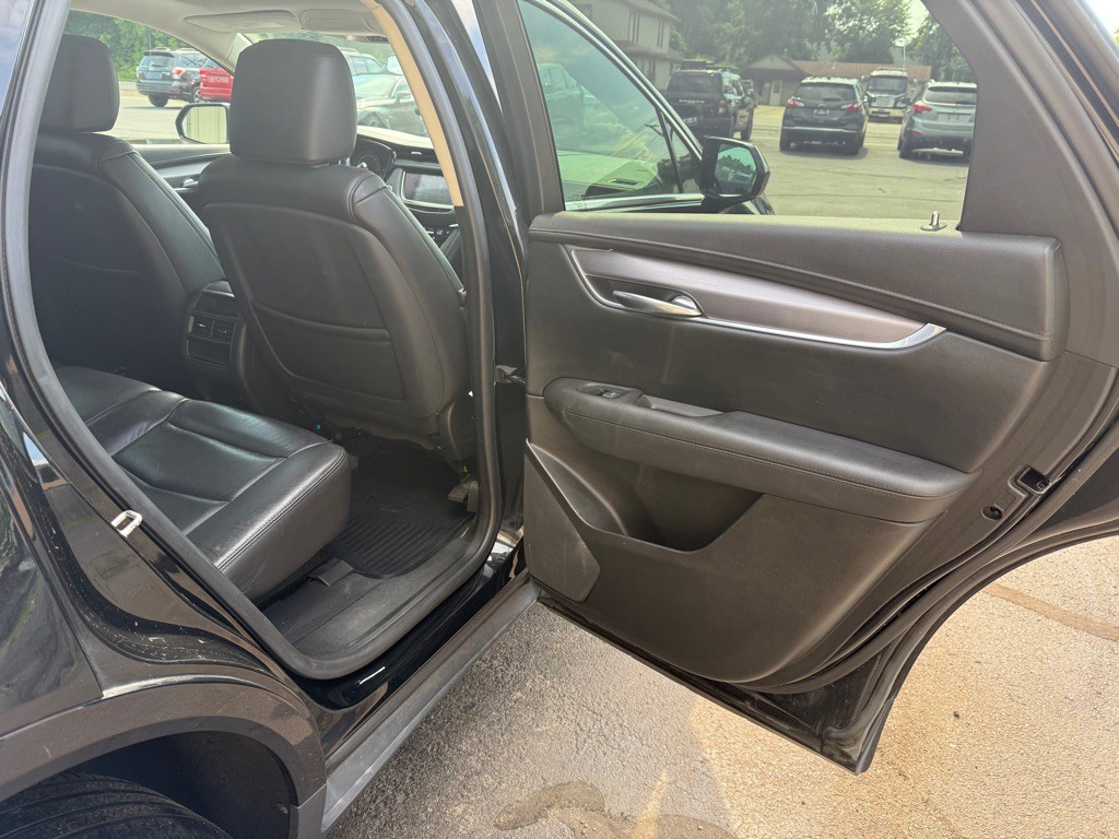2018 Cadillac XT5 Image 13