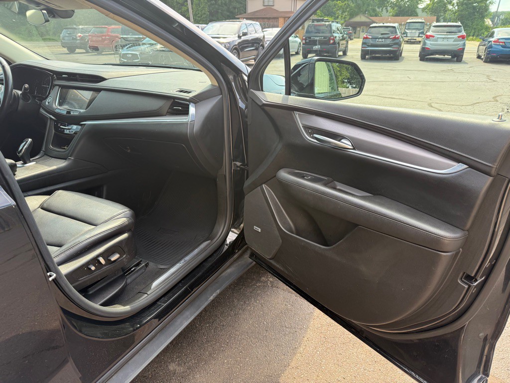 2018 Cadillac XT5 Image 17