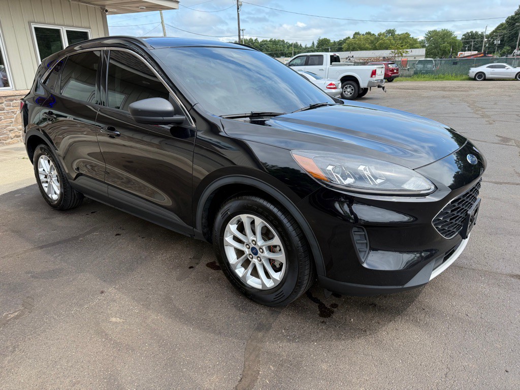 2022 Ford Escape Image 5