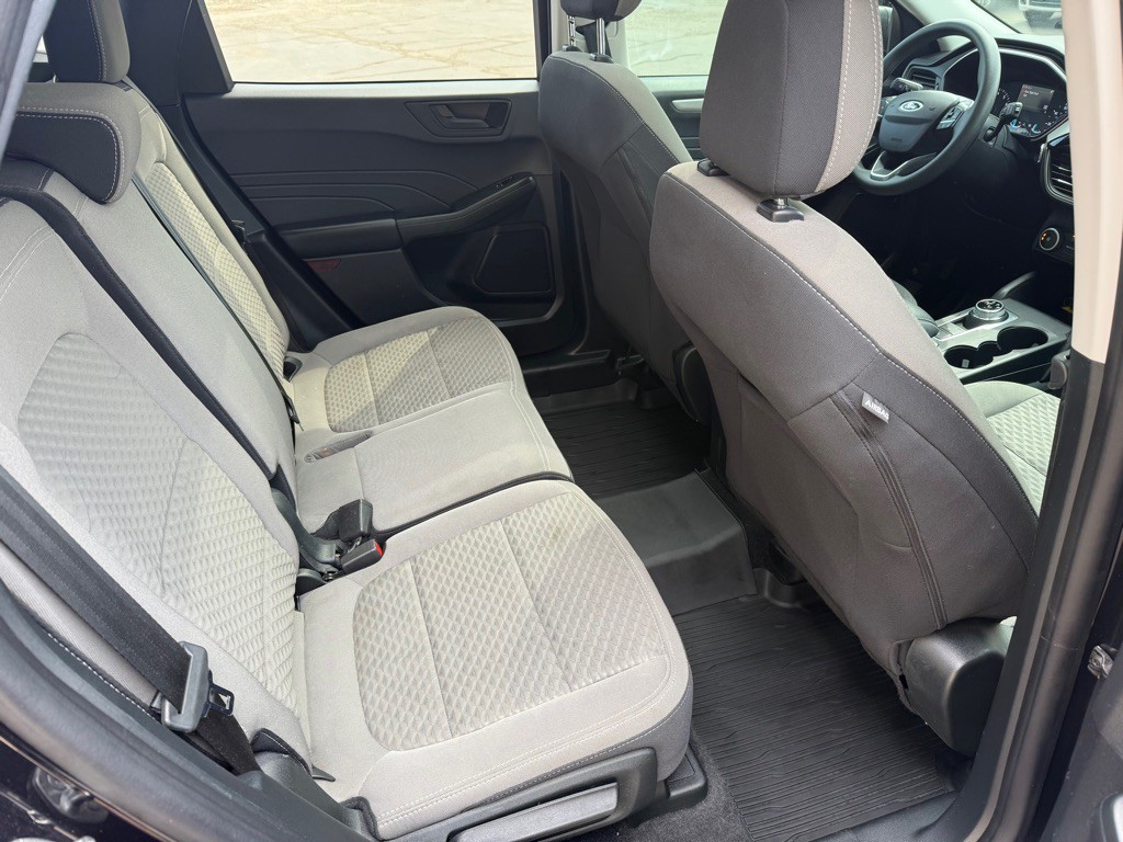 2022 Ford Escape Image 10