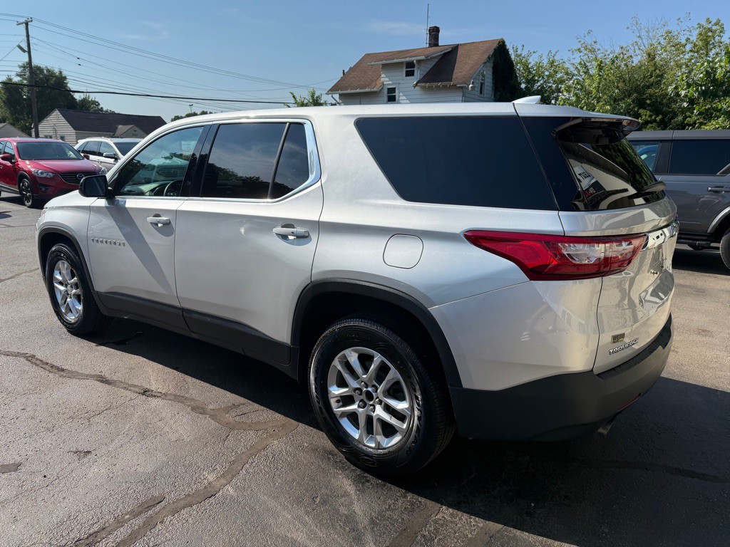 2020 Chevrolet Traverse Image 3