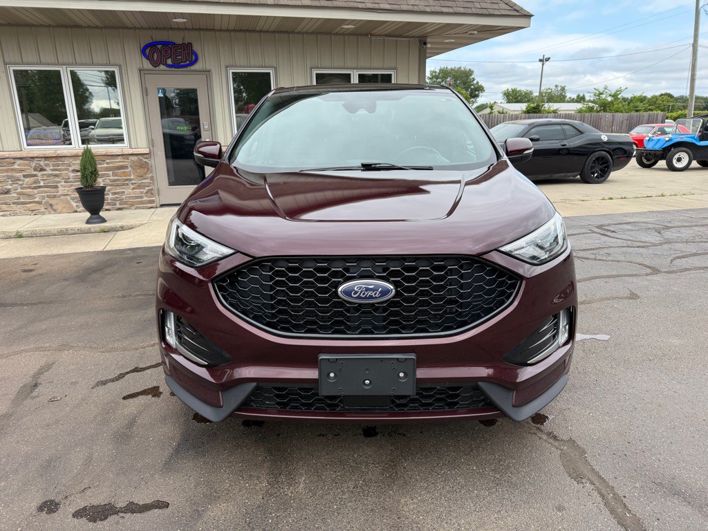 2020 Ford Edge Image 7