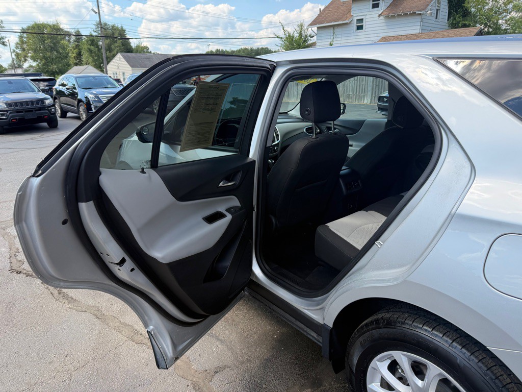 2021 Chevrolet Equinox Image 8