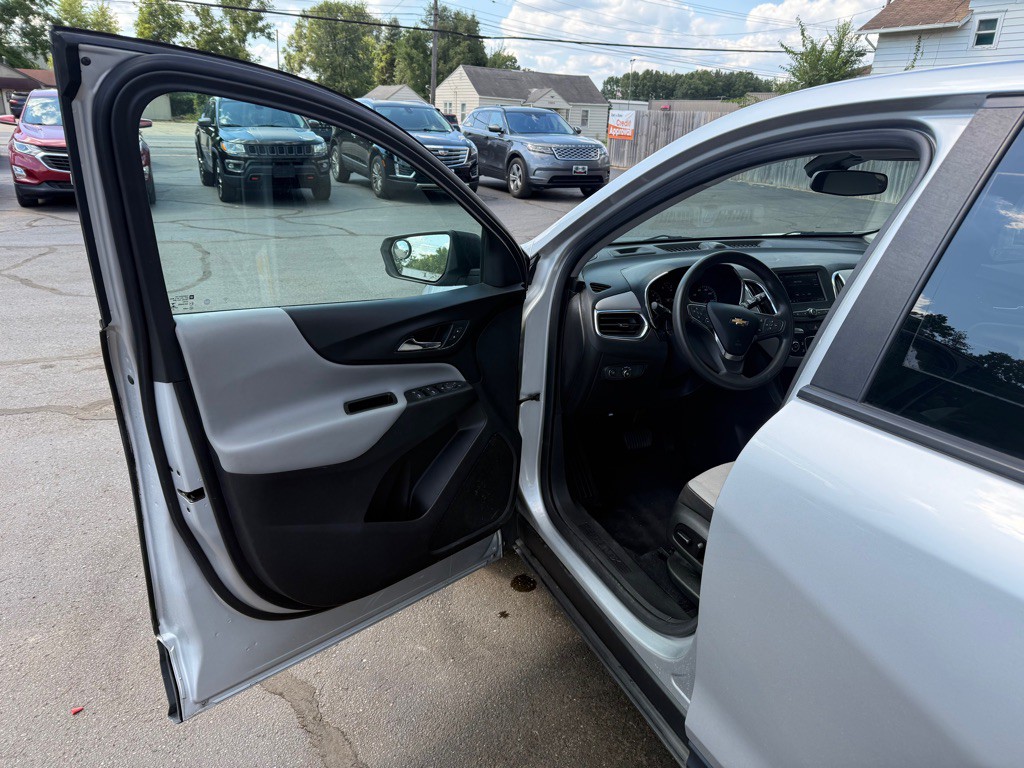 2021 Chevrolet Equinox Image 9