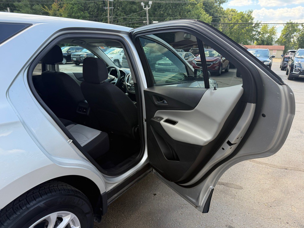 2021 Chevrolet Equinox Image 12