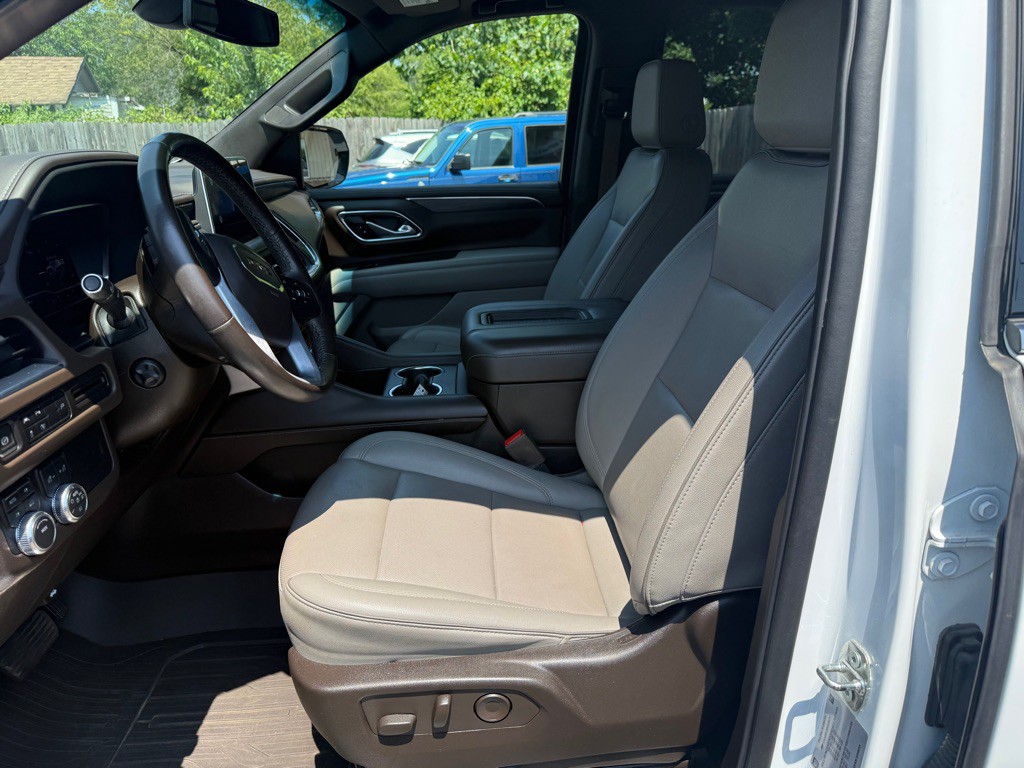 2022 GMC Yukon Image 14