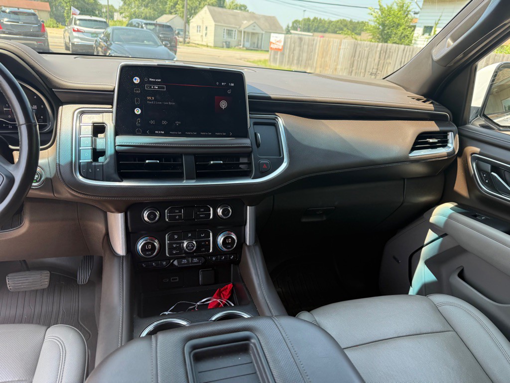 2022 GMC Yukon Image 22