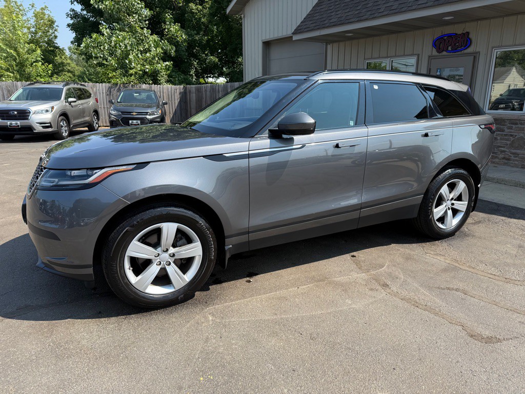 2018 Land Rover Range Rover Image 2