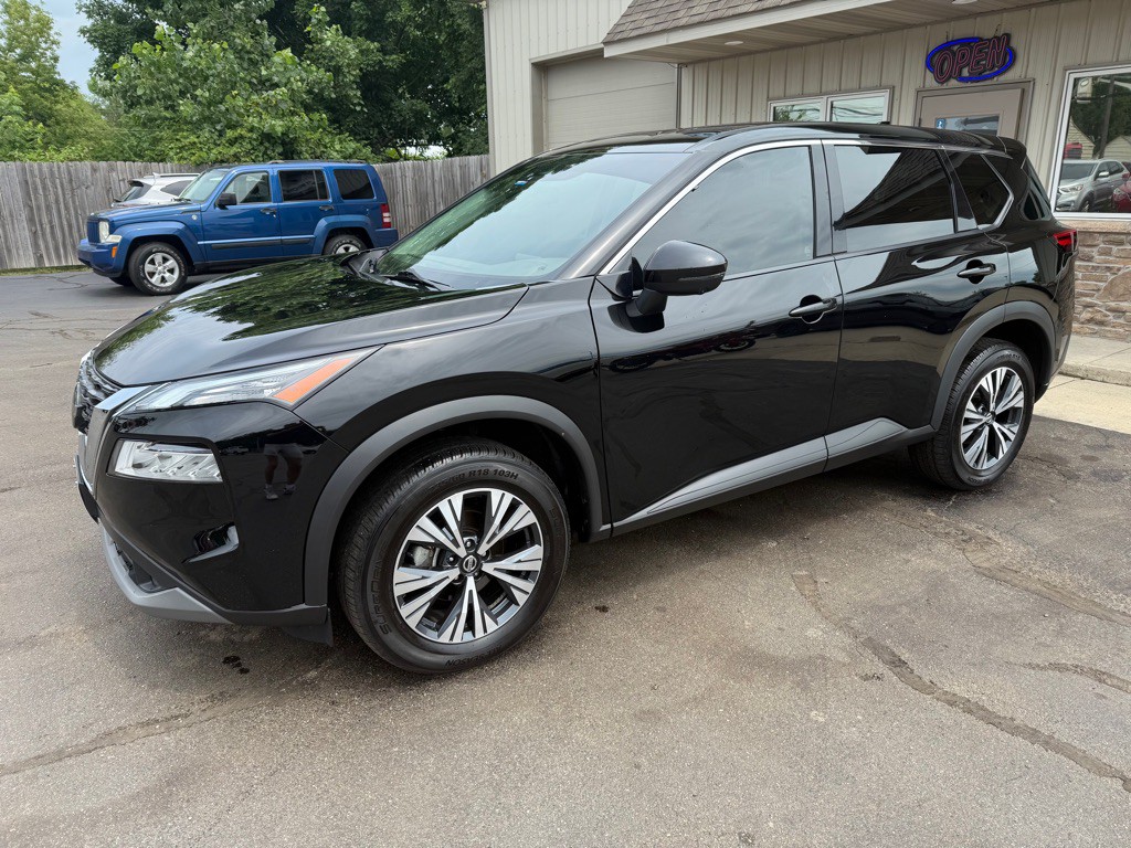 2021 Nissan Rogue Image 2