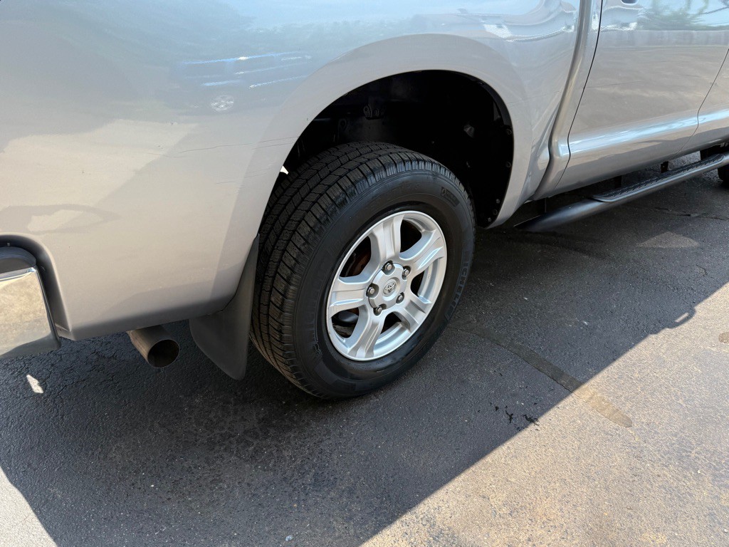 2013 Toyota Tundra Image 8