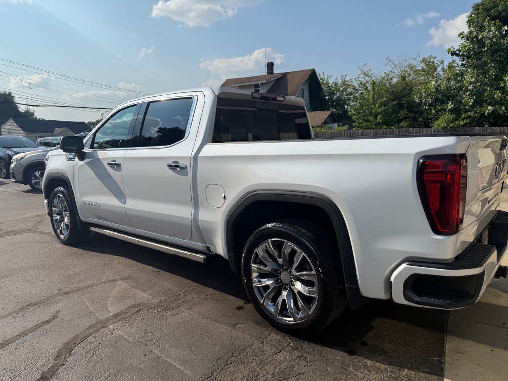 2023 GMC Sierra Image 8
