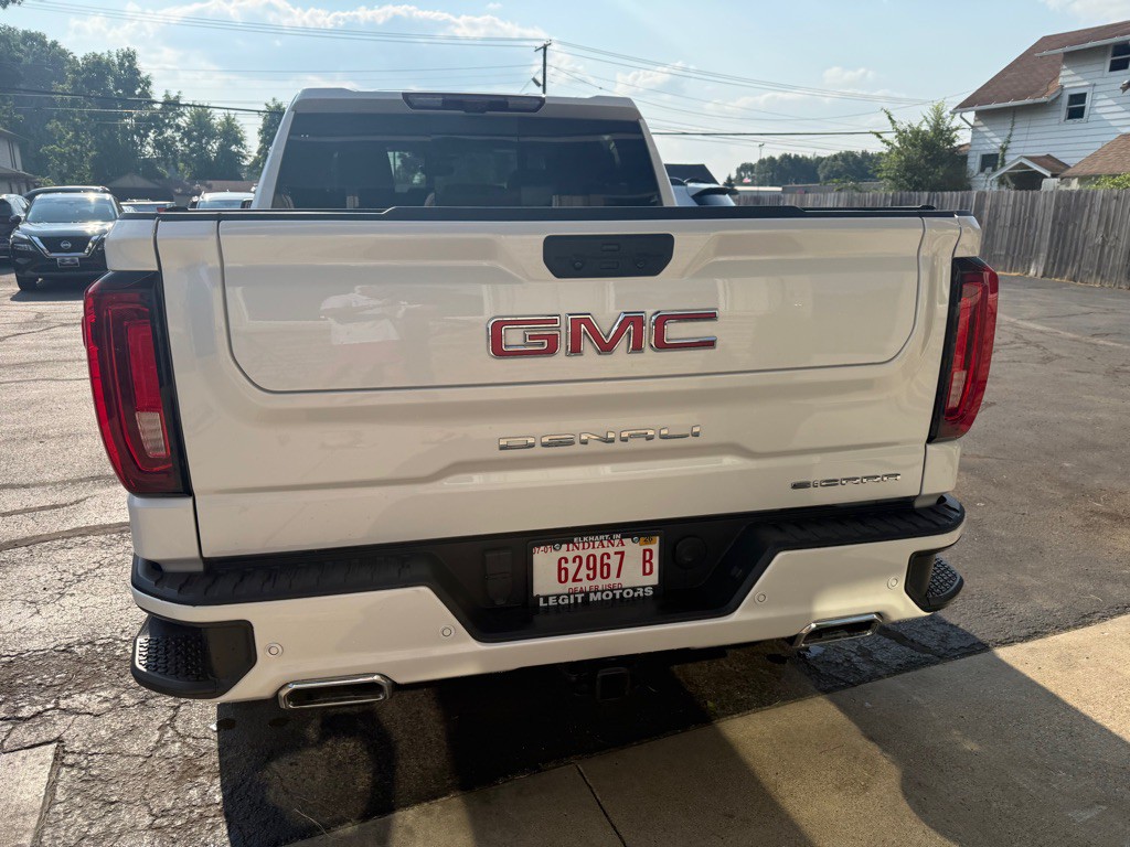 2023 GMC Sierra Image 10