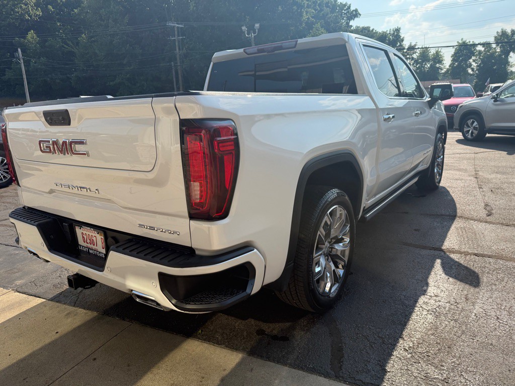 2023 GMC Sierra Image 11
