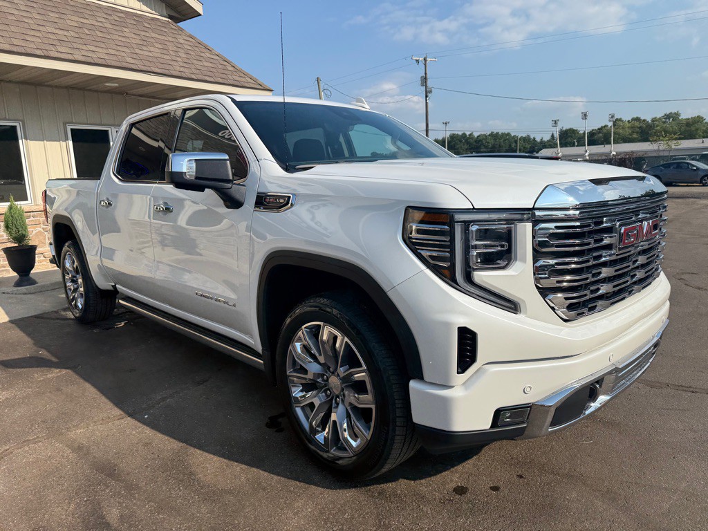 2023 GMC Sierra Image 13
