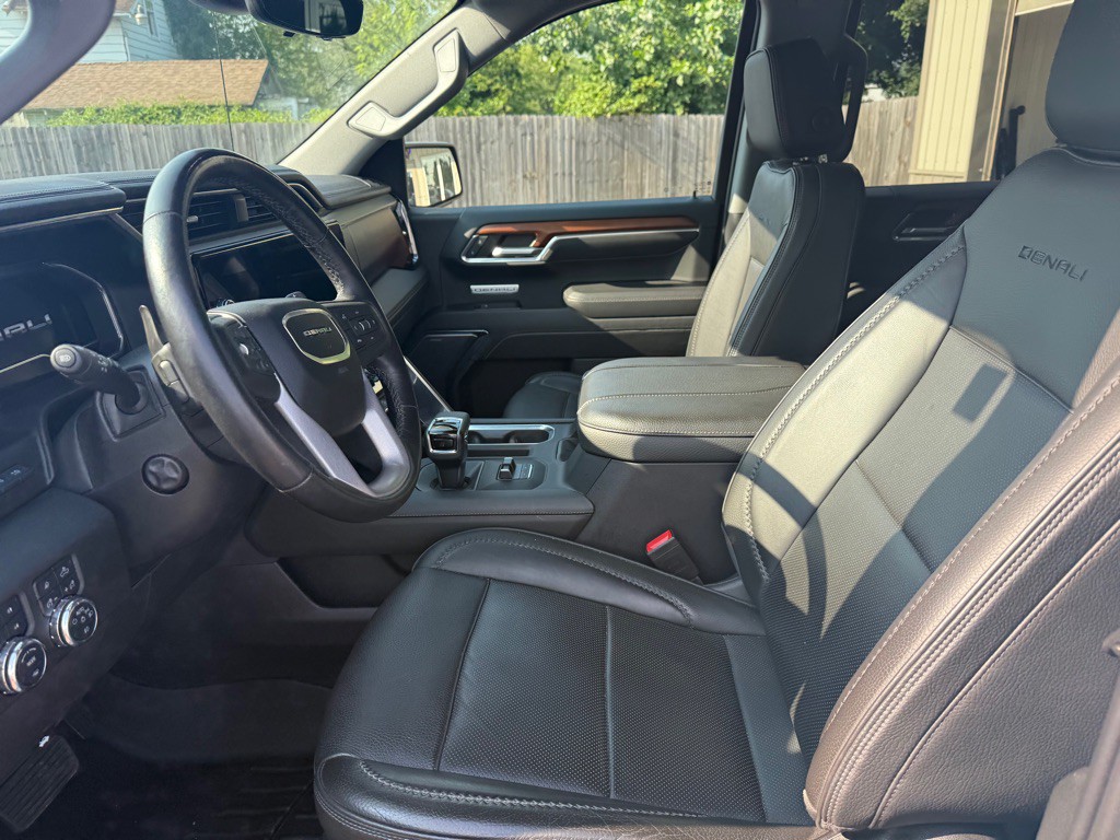 2023 GMC Sierra Image 22