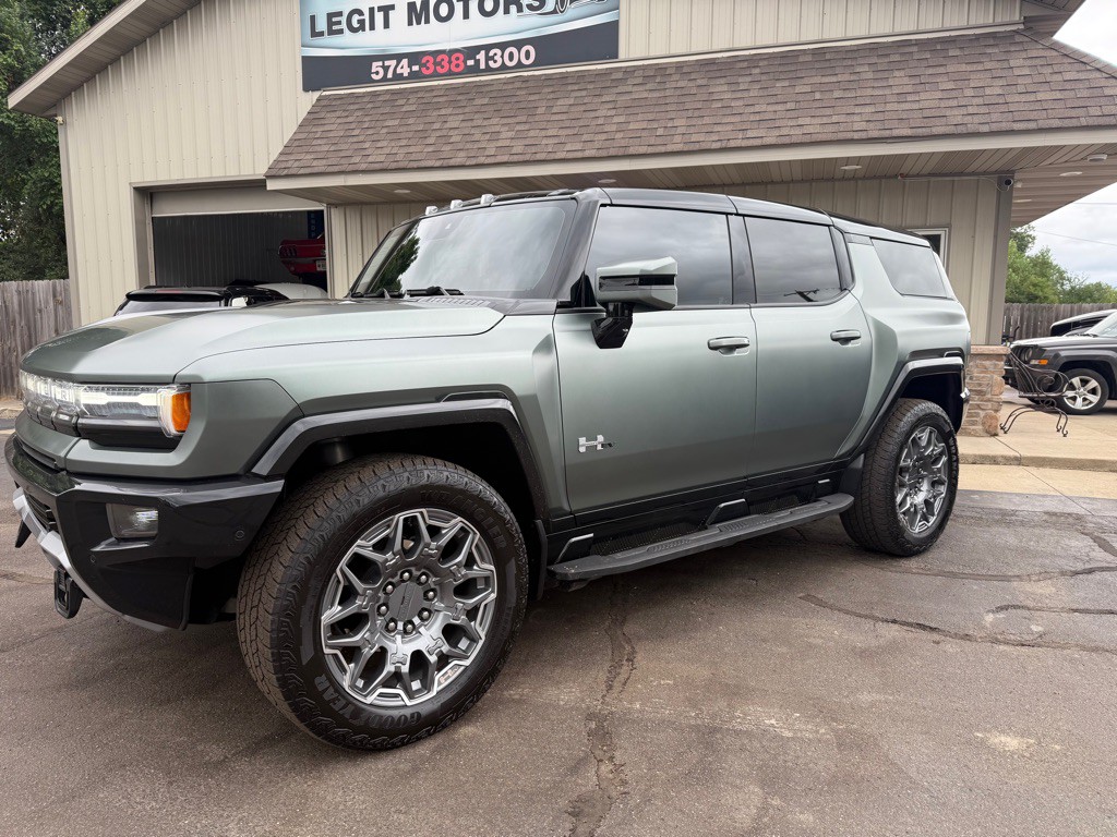 2024 GMC Hummer Suv Image 1