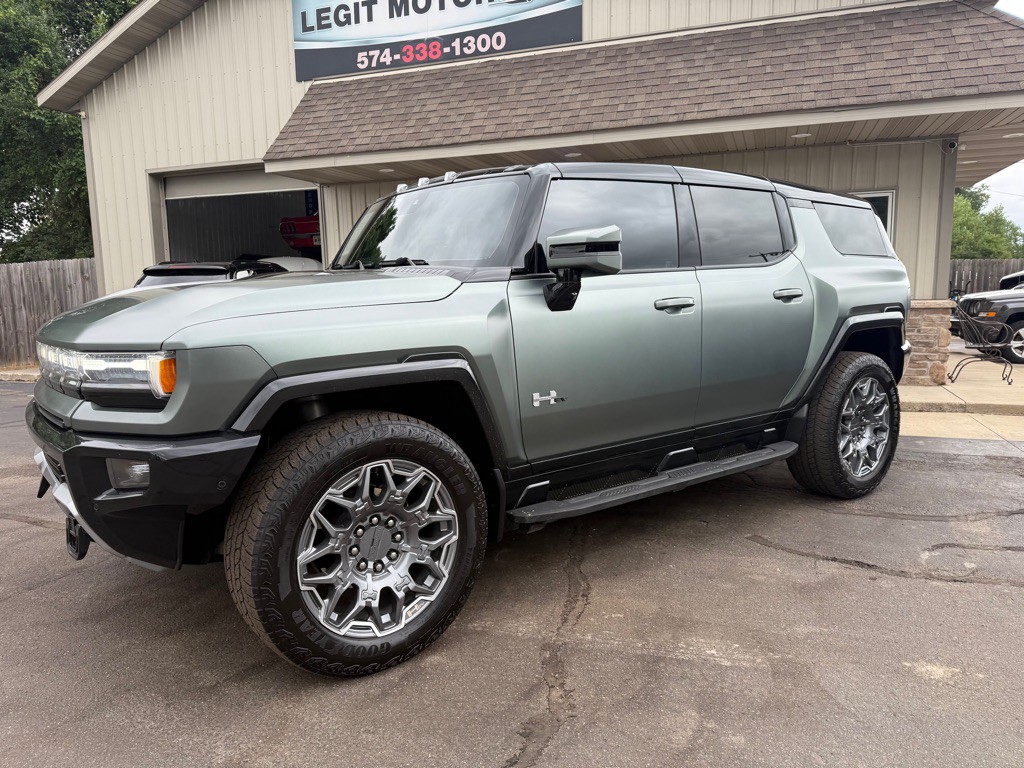2024 GMC Hummer Suv Image 2