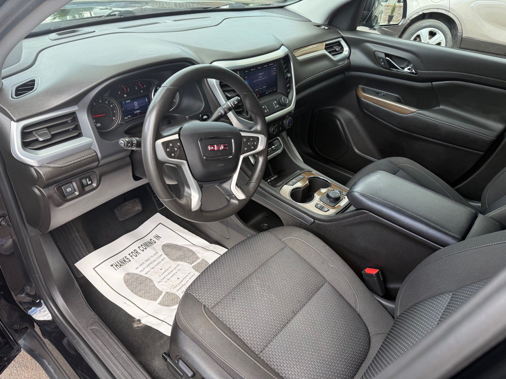 2023 GMC Acadia Image 26