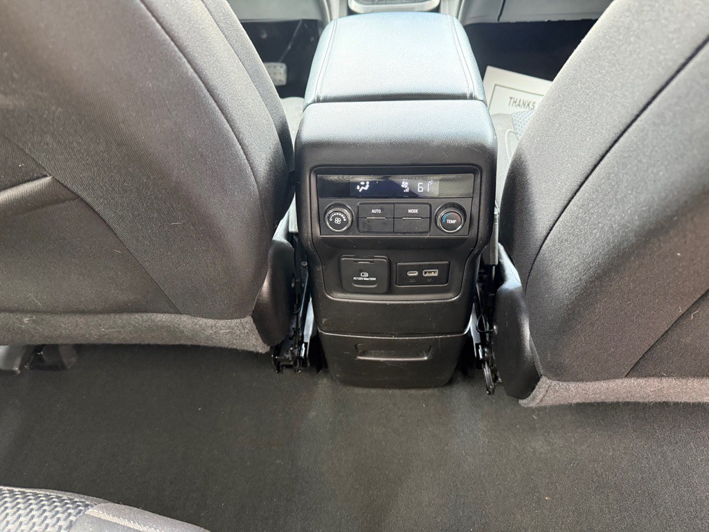 2023 GMC Acadia Image 31