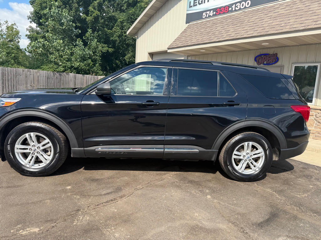 2020 Ford Explorer Image 4