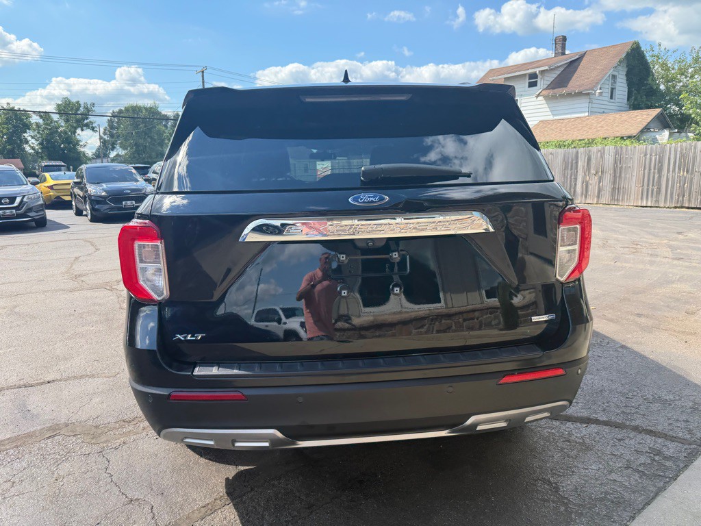 2020 Ford Explorer Image 5