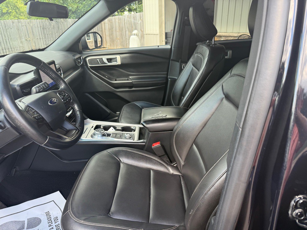 2020 Ford Explorer Image 14