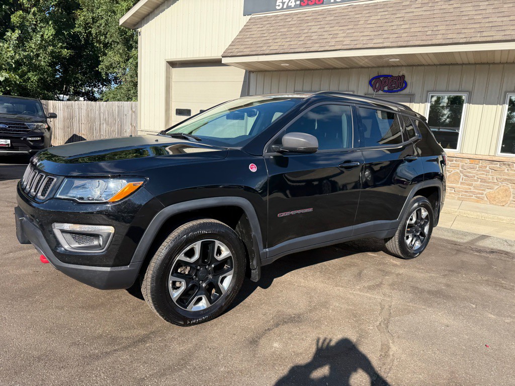 2018 Jeep Compass Image 2