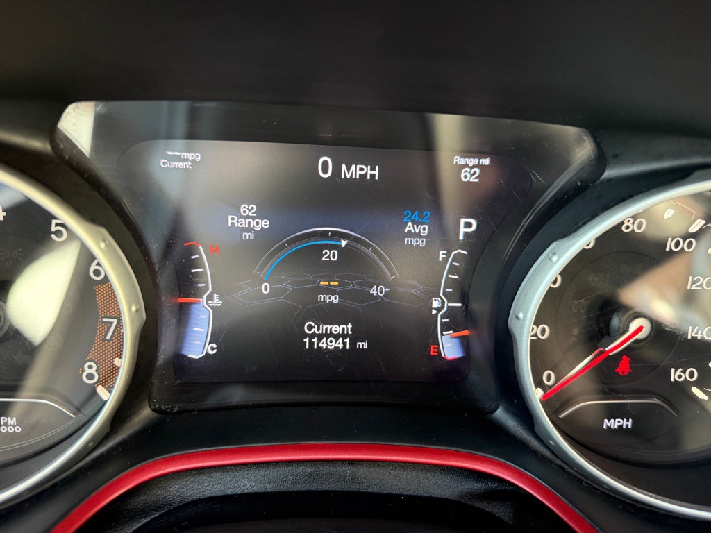 2018 Jeep Compass Image 19