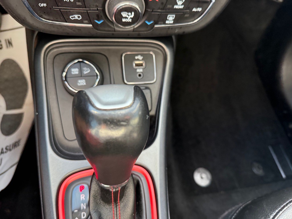 2018 Jeep Compass Image 22
