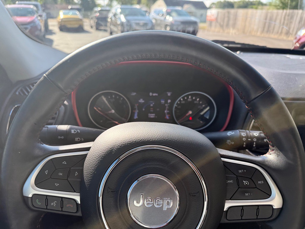 2018 Jeep Compass Image 27