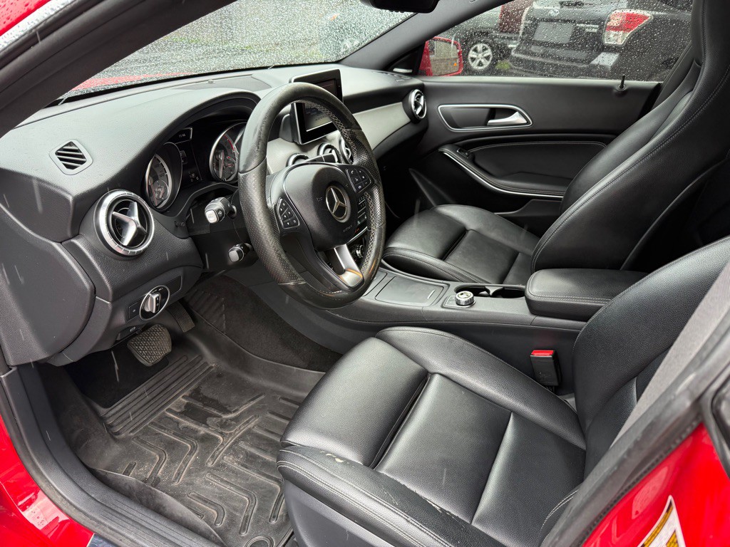 2016 Mercedes-Benz CLA-Class Image 10