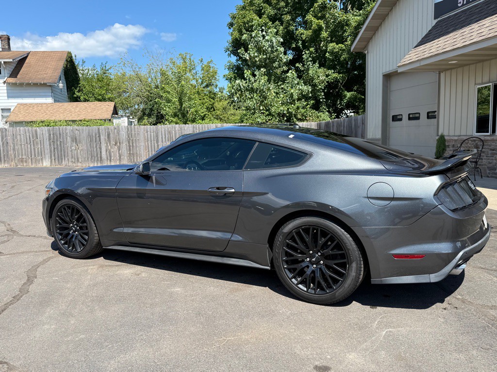 2016 Ford Mustang Image 6