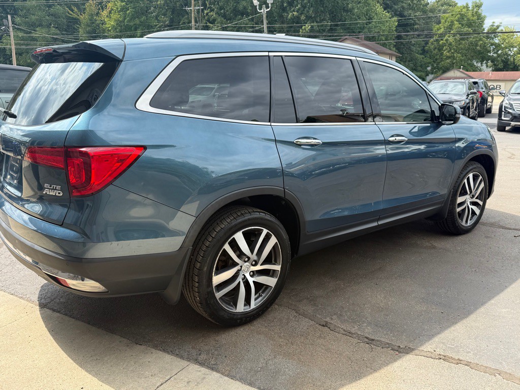 2017 Honda Pilot Image 9